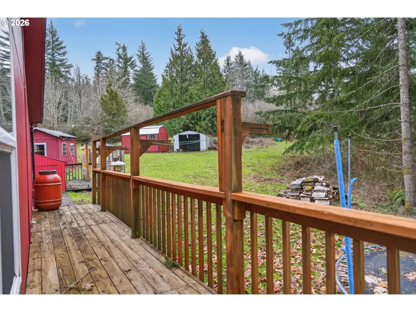 $600,000 | 20284 El Romar Drive Northeast, Scotts Mills, OR 97375