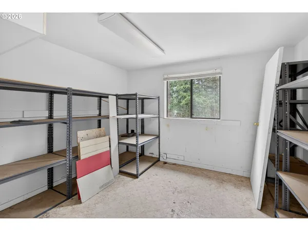 $600,000 | 20284 El Romar Drive Northeast, Scotts Mills, OR 97375