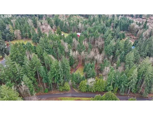 $600,000 | 20284 El Romar Drive Northeast, Scotts Mills, OR 97375