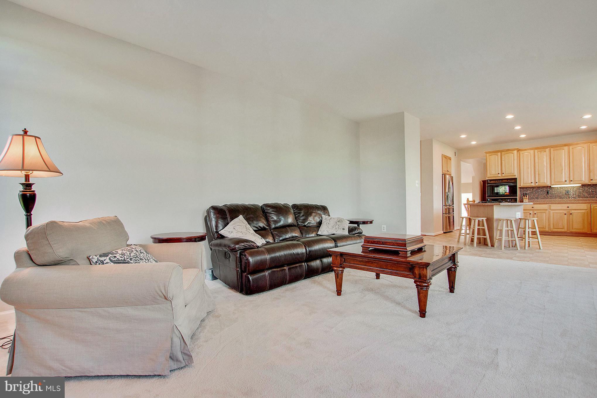 18608 Broken Oak Road Boyds, MD 20841 - Photo 12 of 30 Family Room
