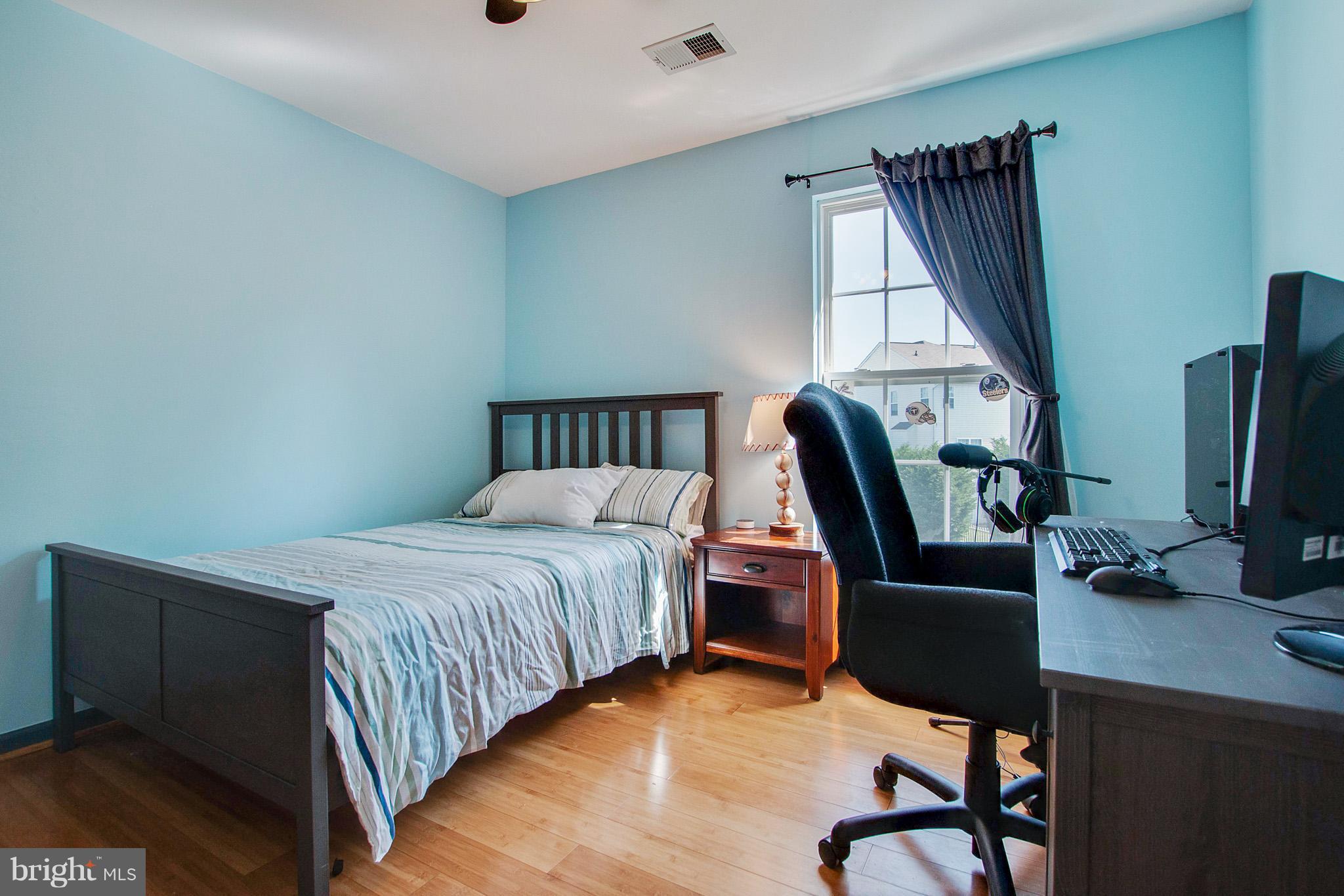 18608 Broken Oak Road Boyds, MD 20841 - Photo 18 of 30 Bedroom #2