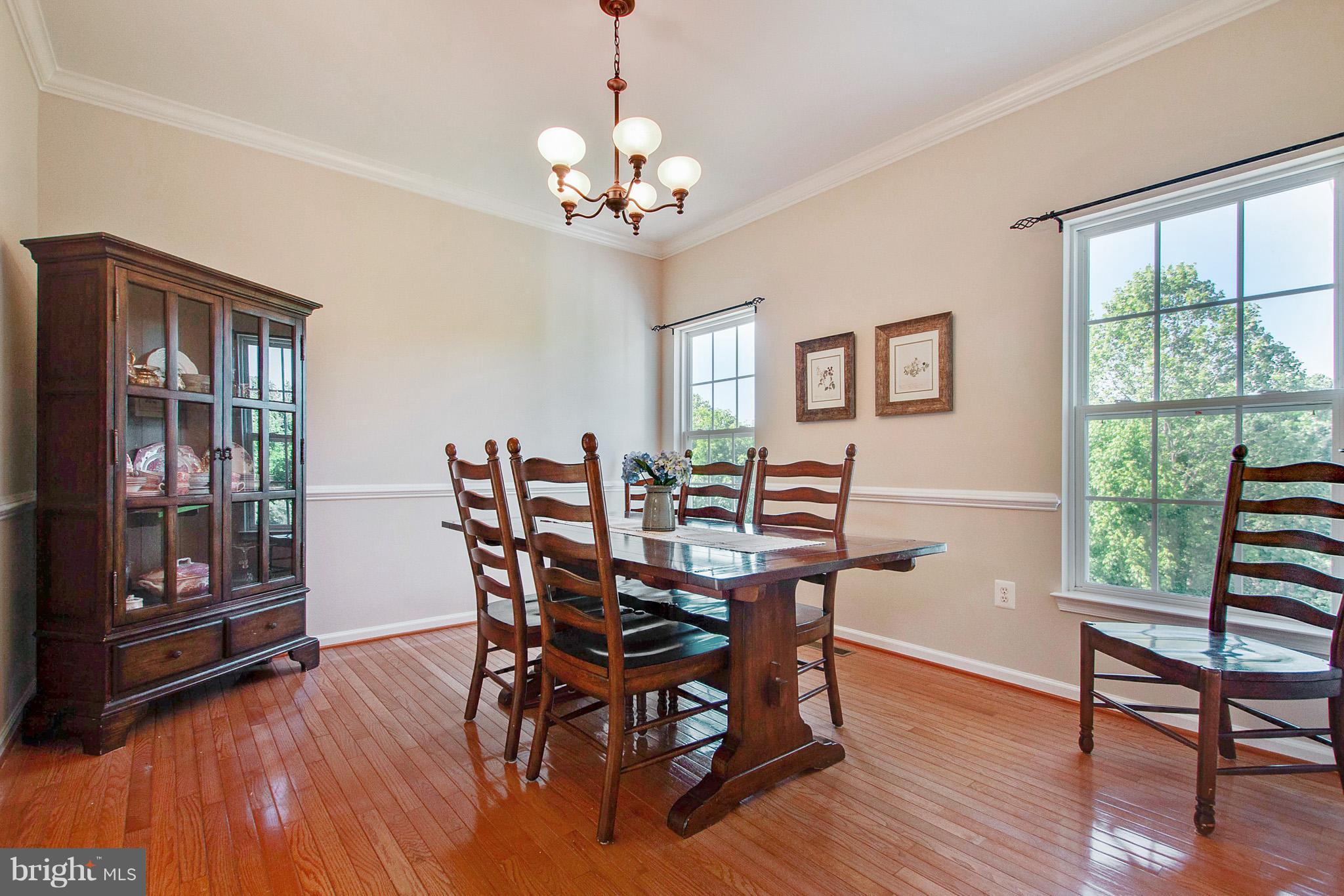 18608 Broken Oak Road Boyds, MD 20841 - Photo 3 of 30 Dining Room