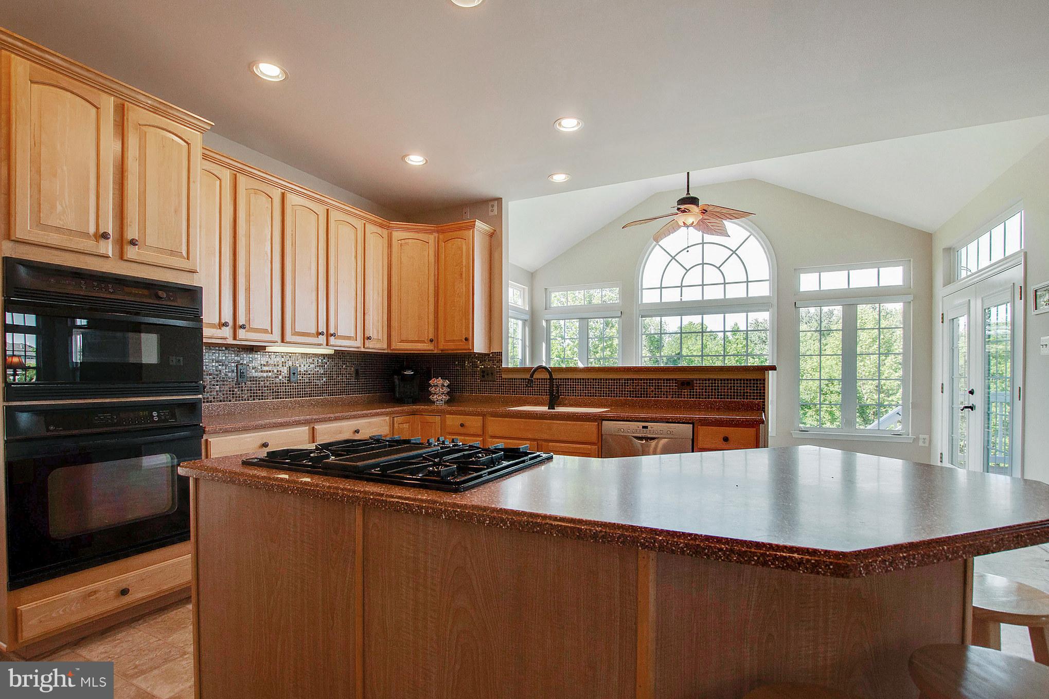 18608 Broken Oak Road Boyds, MD 20841 - Photo 5 of 30 Kitchen