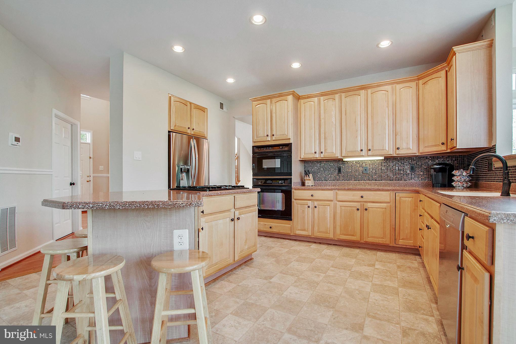 18608 Broken Oak Road Boyds, MD 20841 - Photo 8 of 30 Kitchen