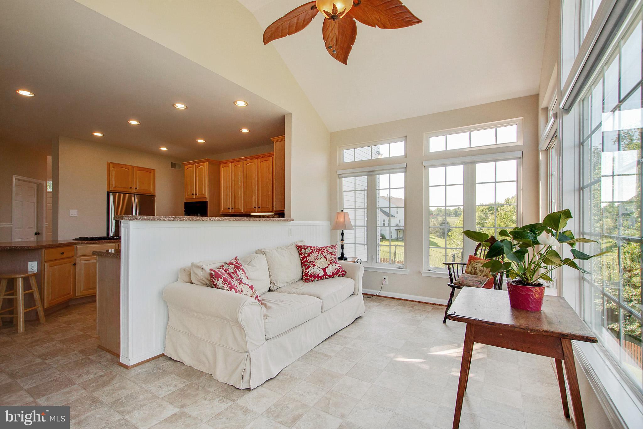 18608 Broken Oak Road Boyds, MD 20841 - Photo 10 of 30 Sunroom