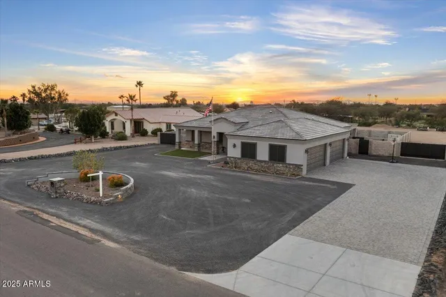 $1,225,000 | 934 North 104th Street, Mesa, AZ 85207