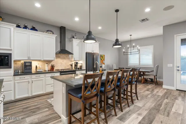 $1,225,000 | 934 North 104th Street, Mesa, AZ 85207