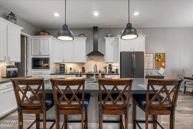 $1,225,000 | 934 North 104th Street, Mesa, AZ 85207