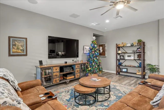 $1,225,000 | 934 North 104th Street, Mesa, AZ 85207