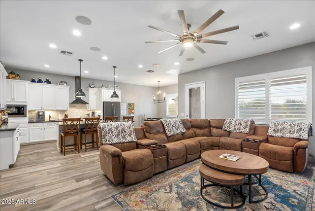 $1,225,000 | 934 North 104th Street, Mesa, AZ 85207