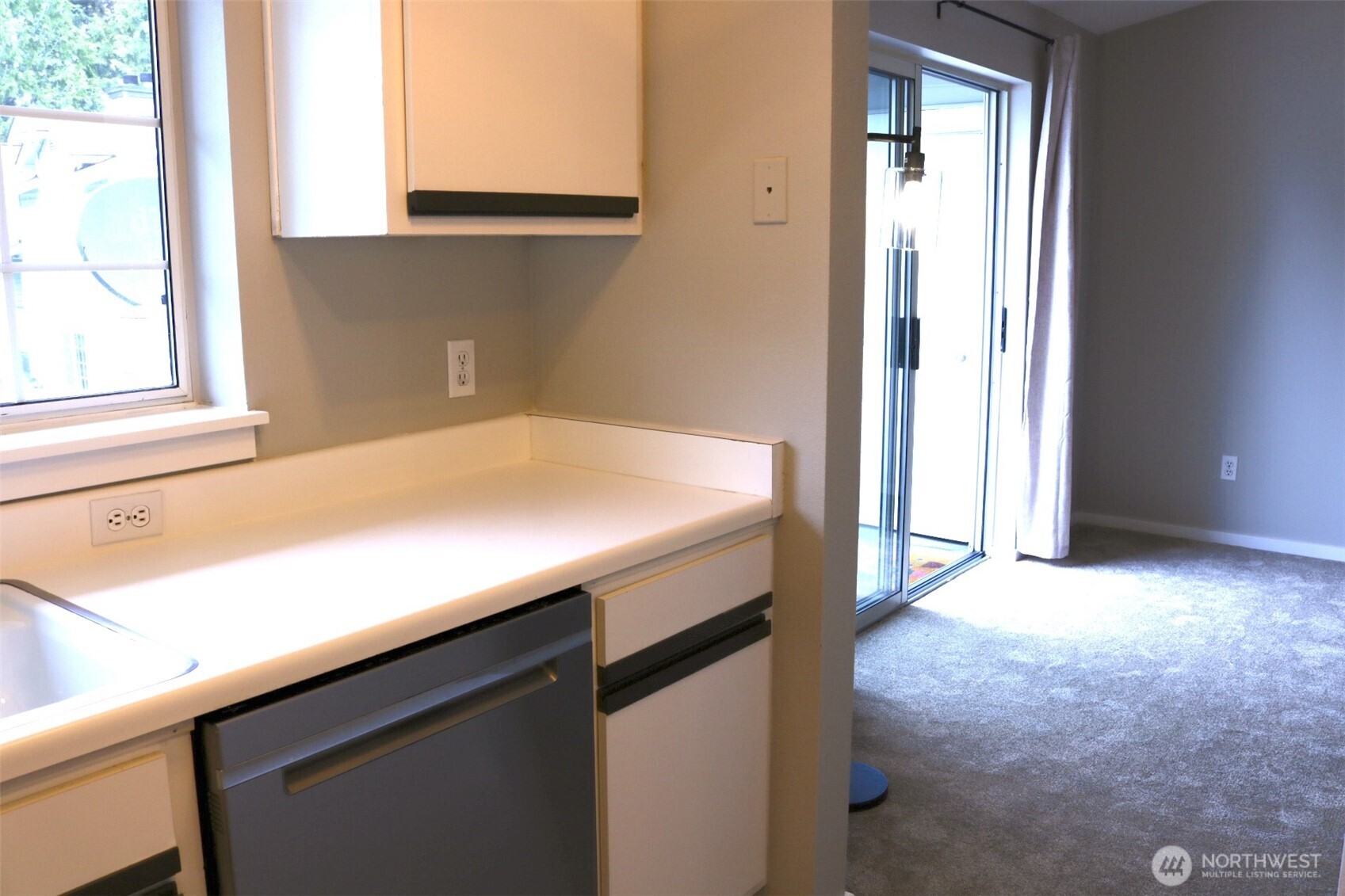 7453 Newcastle Golf Club Road, Unit D304 Newcastle, WA 98059 - Photo 13 of 40