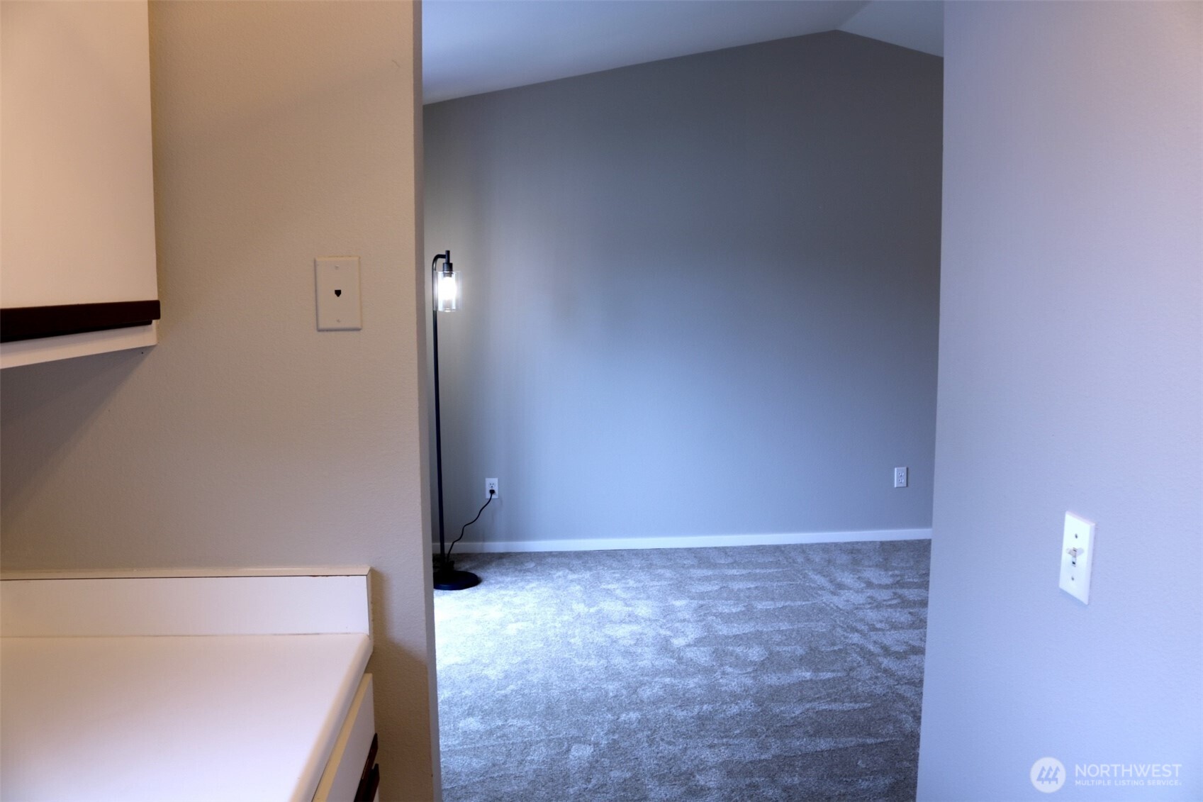 7453 Newcastle Golf Club Road, Unit D304 Newcastle, WA 98059 - Photo 18 of 40
