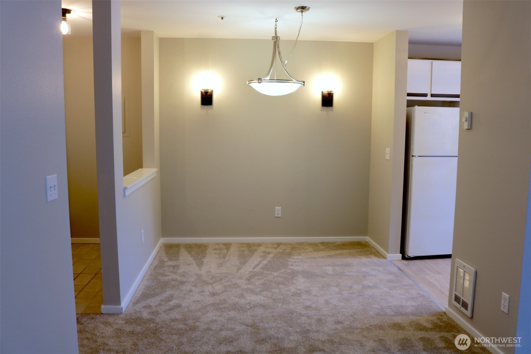 7453 Newcastle Golf Club Road, Unit D304 Newcastle, WA 98059 - Photo 10 of 40