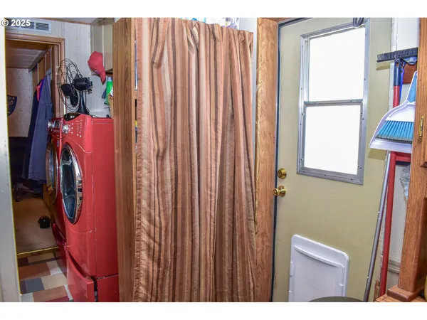 $68,900 | 4425 West Main Street, Unit 31, Medford, OR 97501