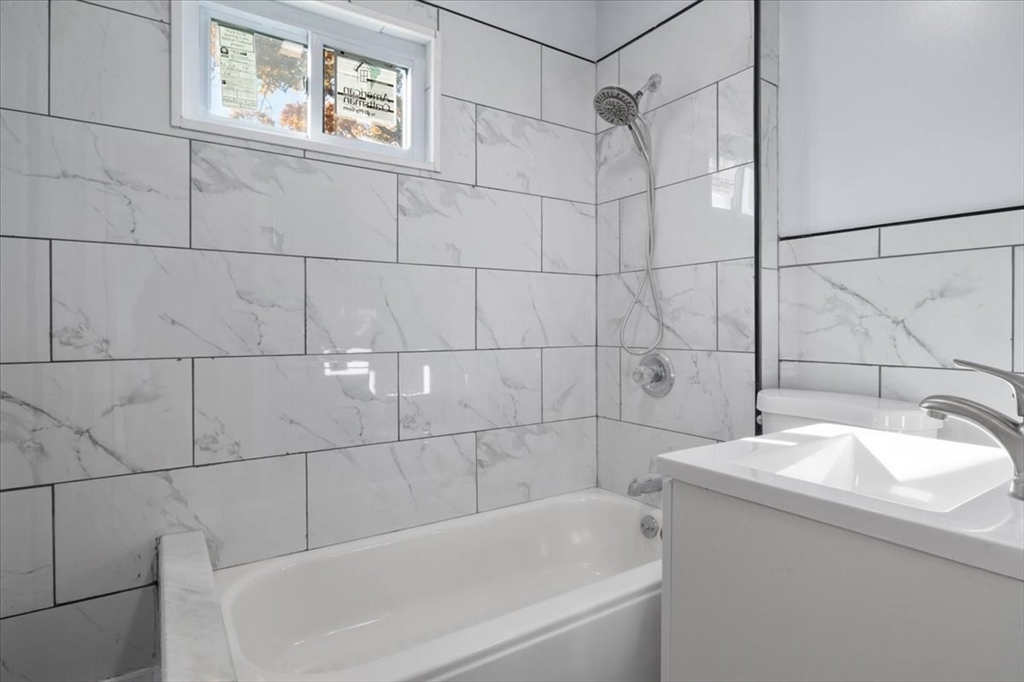 8 Linwood Street, Unit 2 Holbrook, MA 02343 - Photo 28 of 36