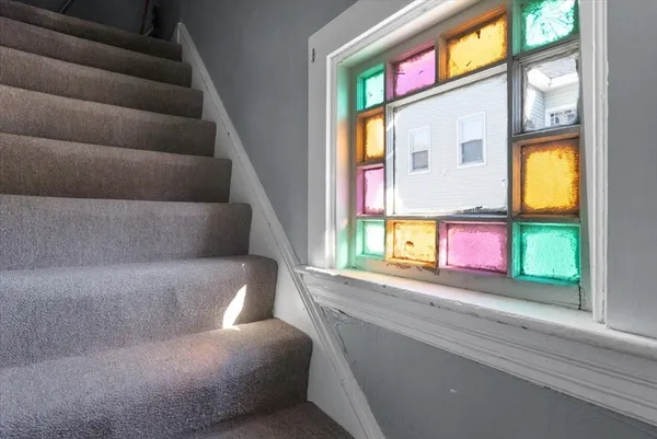 $2,600 | 8 Linwood Street, Unit 2, Holbrook, MA 02343