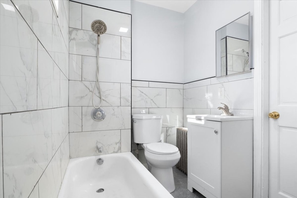 8 Linwood Street, Unit 2 Holbrook, MA 02343 - Photo 6 of 36