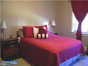 824 Columbus Road Burlington, NJ 08016 - Photo 7 of 10 Bedroom - Main