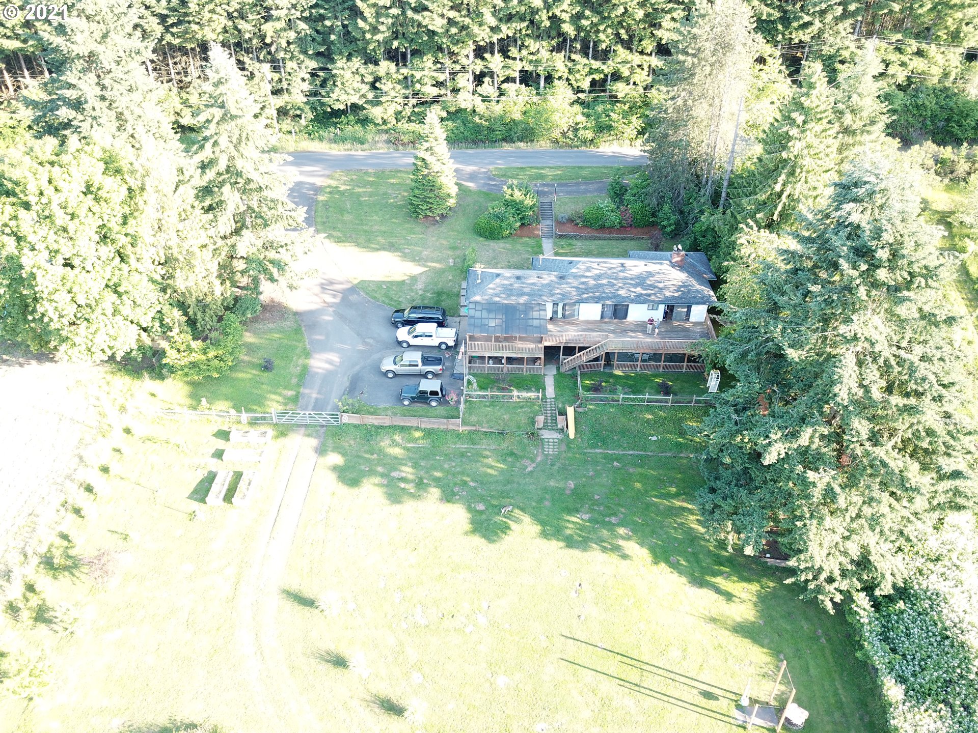 26061 Southeast Rugg Road Damascus, OR 97089 - Photo 24 of 25 Gallery Image 24