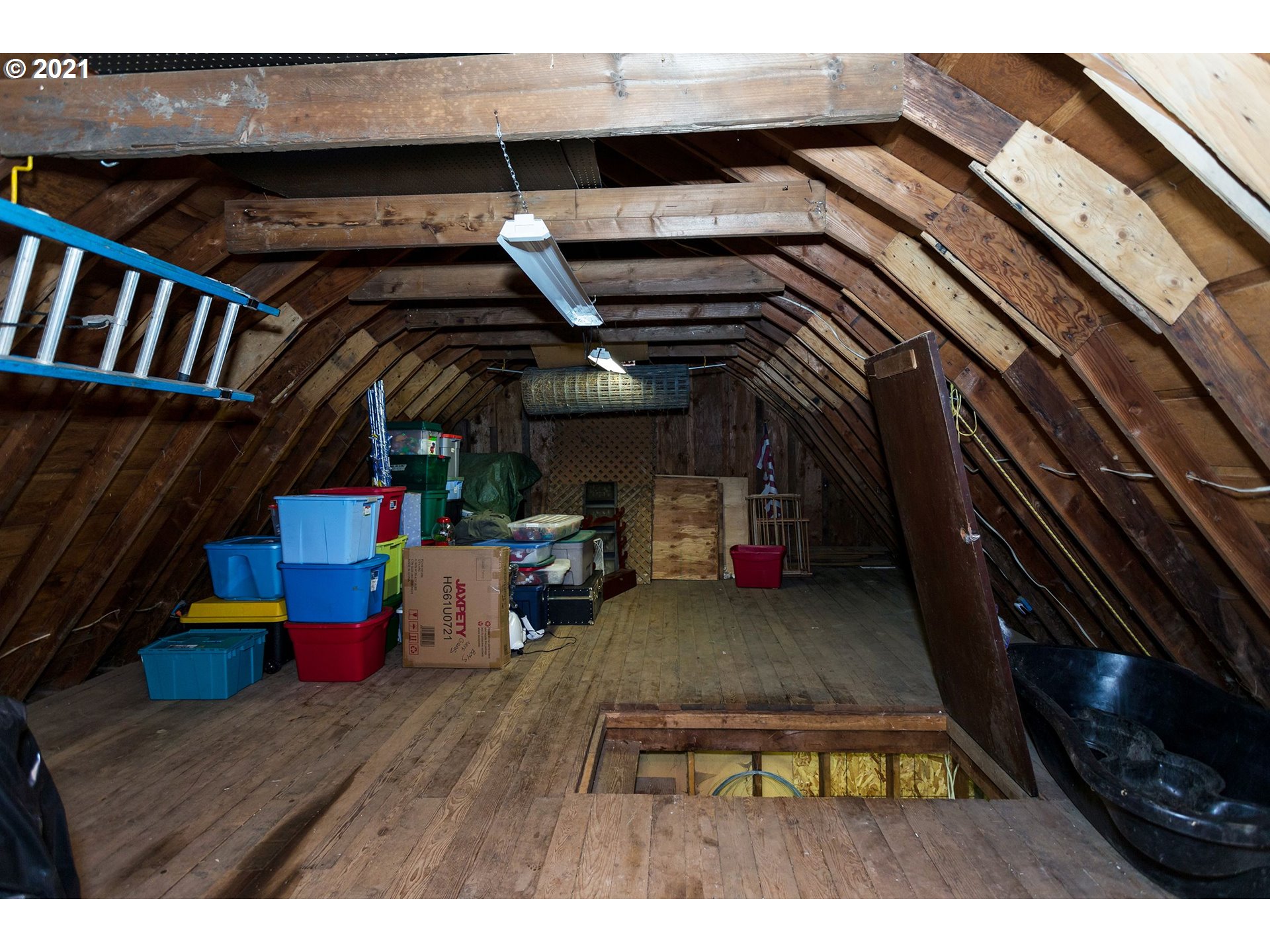 26061 Southeast Rugg Road Damascus, OR 97089 - Photo 4 of 25 Gallery Image 4