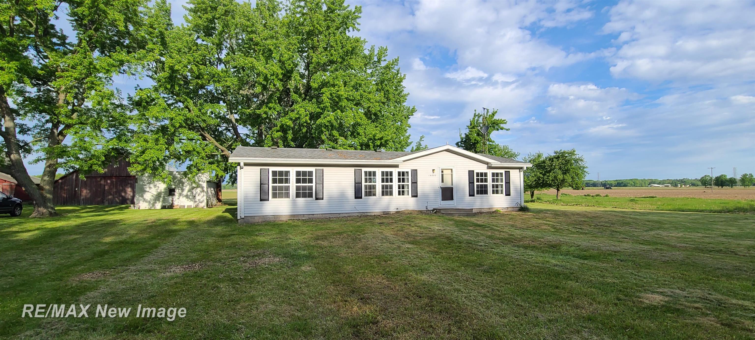 14800 Fordney Road Chesaning, MI 48616 - Photo 2 of 24