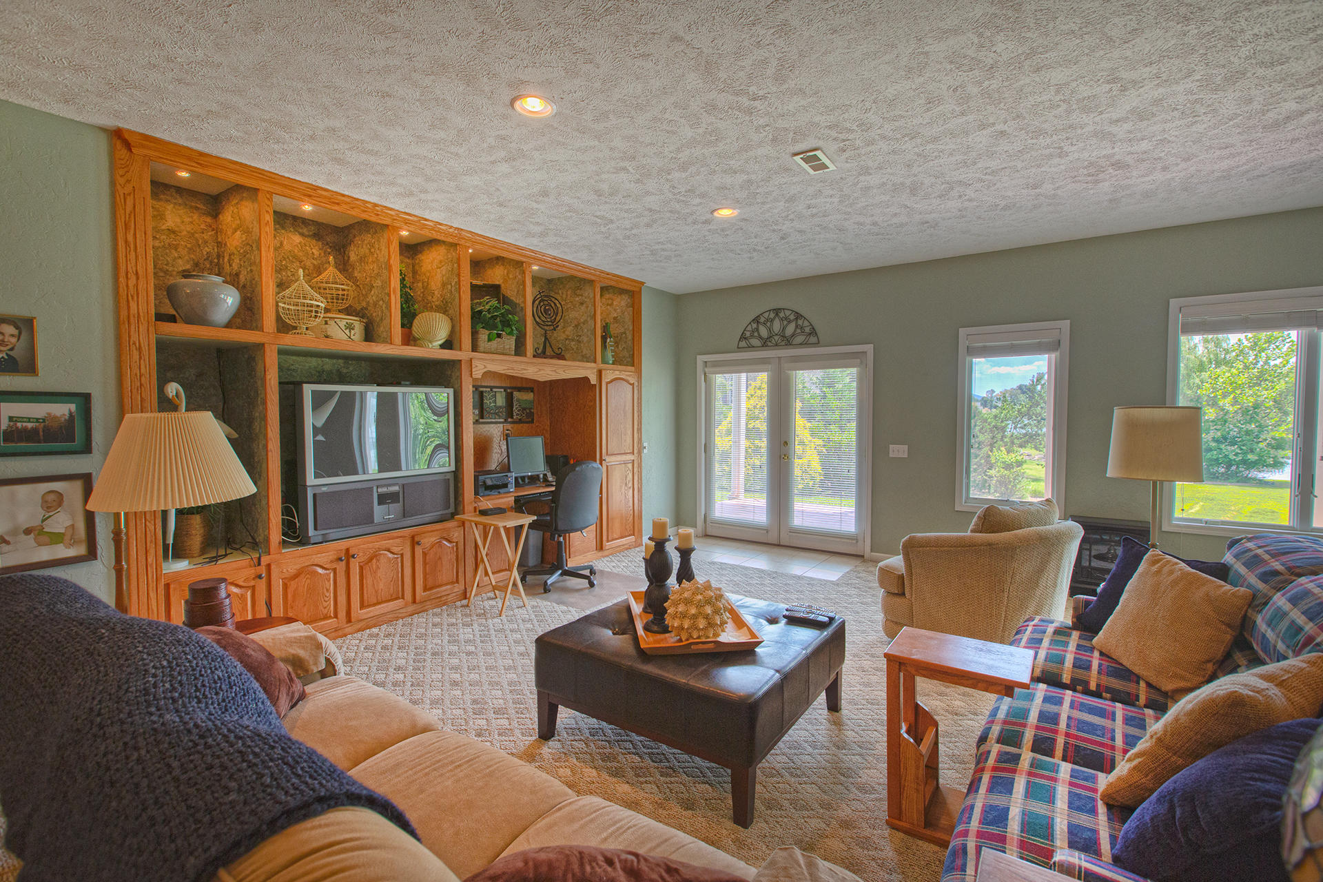 270 Calypso Road Moneta, VA 24121 - Photo 14 of 35 a living room with furniture and a large window