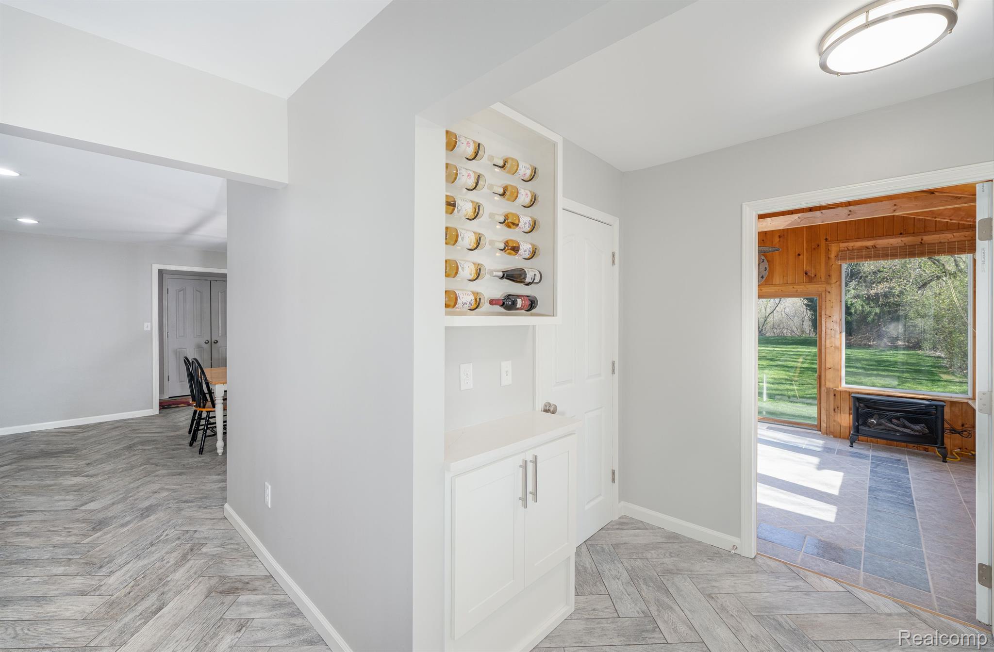 3916 Morgan Road Lake Orion, MI 48359 - Photo 20 of 41 Gallery Image 20