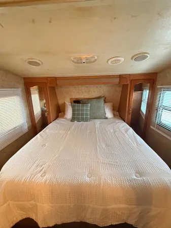 $1,025 | 4435 Hughes Lane, Unit 7, Bakersfield, CA 93304