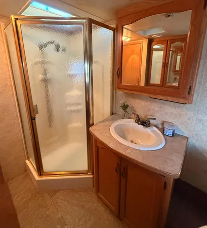 $1,025 | 4435 Hughes Lane, Unit 7, Bakersfield, CA 93304