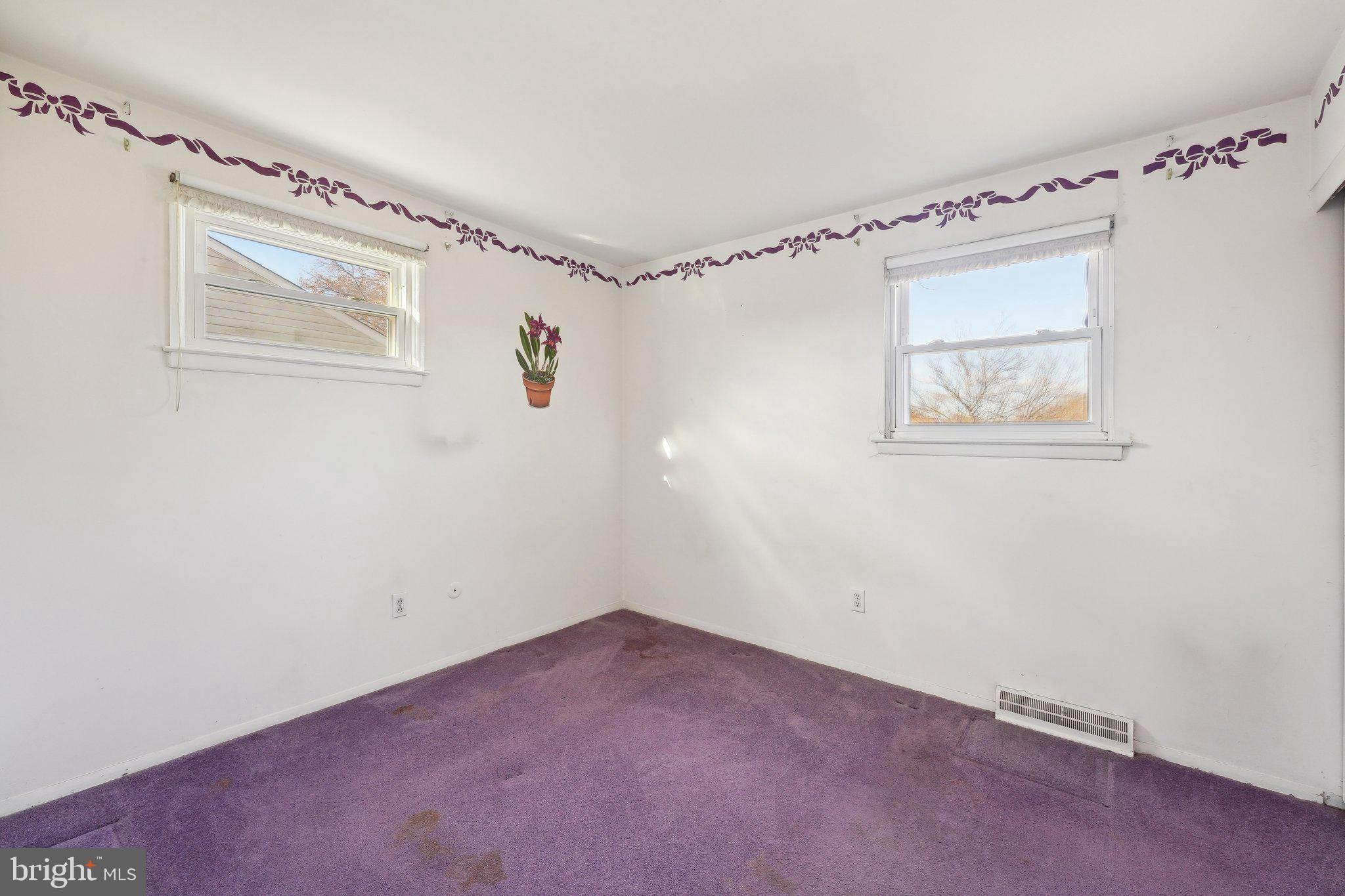 1040 Red Barn Road Warminster, PA 18974 - Photo 18 of 36 Gallery Image 18