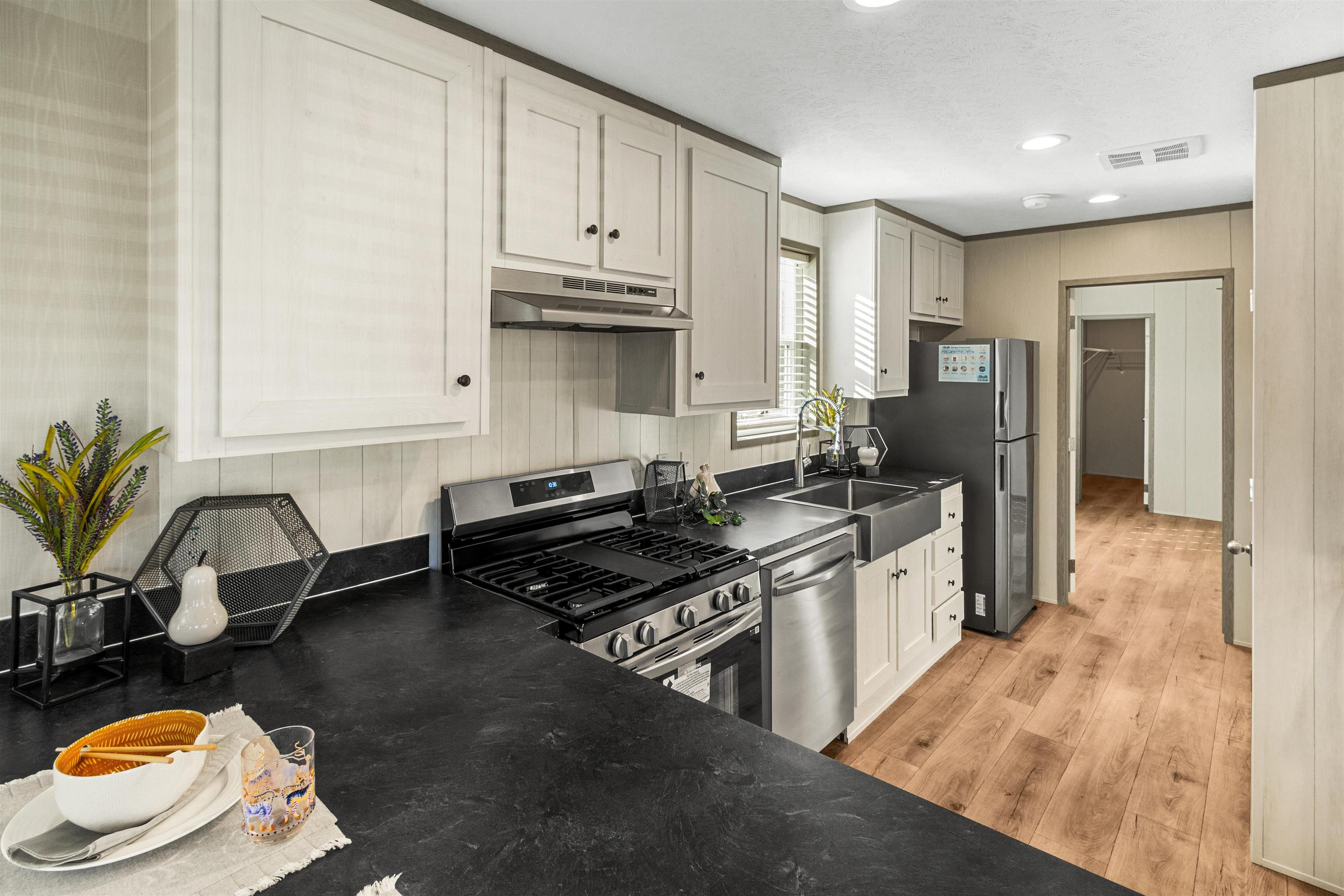 124 West Carson Circle Parachute, CO 81635 - Photo 14 of 28