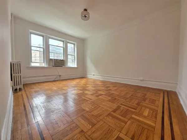 $1,901 | 10 66th Street, Unit 2B, West New York, NJ 07093