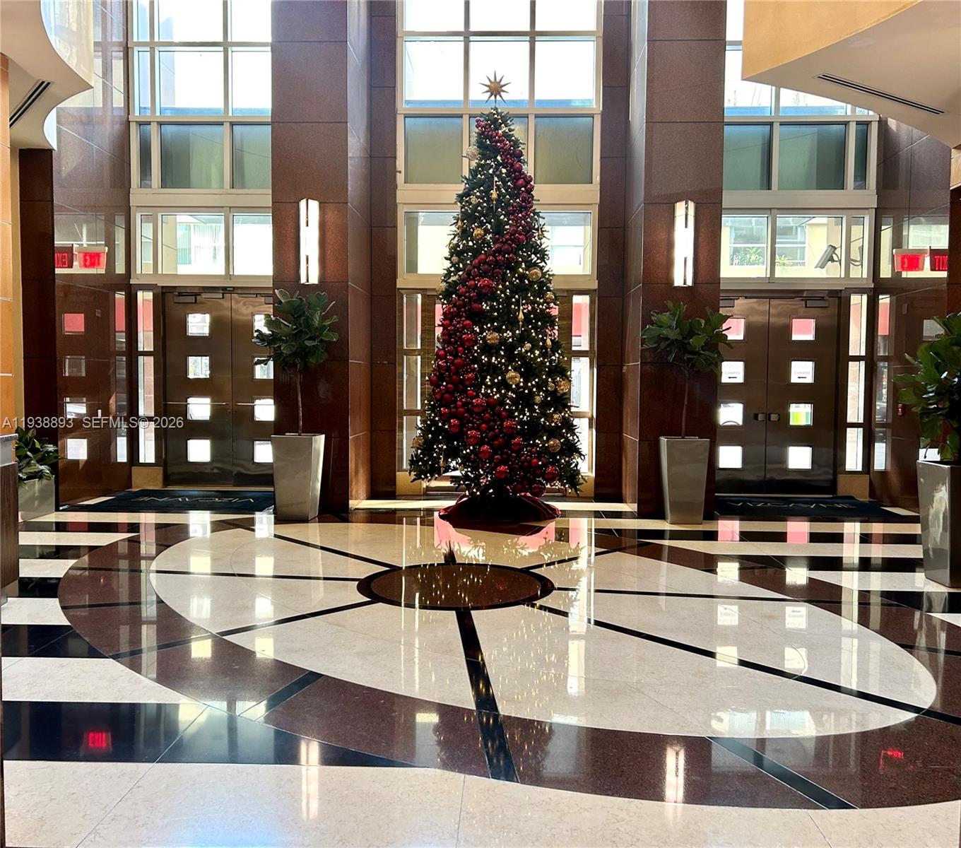 253 Northeast 2nd Street, Unit 333 Miami, FL 33132 - Photo 16 of 20