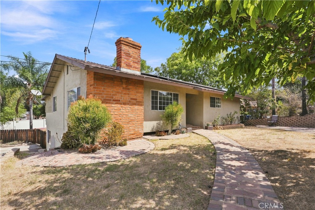 1340 East Fallbrook Street Fallbrook, CA 92028 - Photo 1 of 23 Gallery Image 1