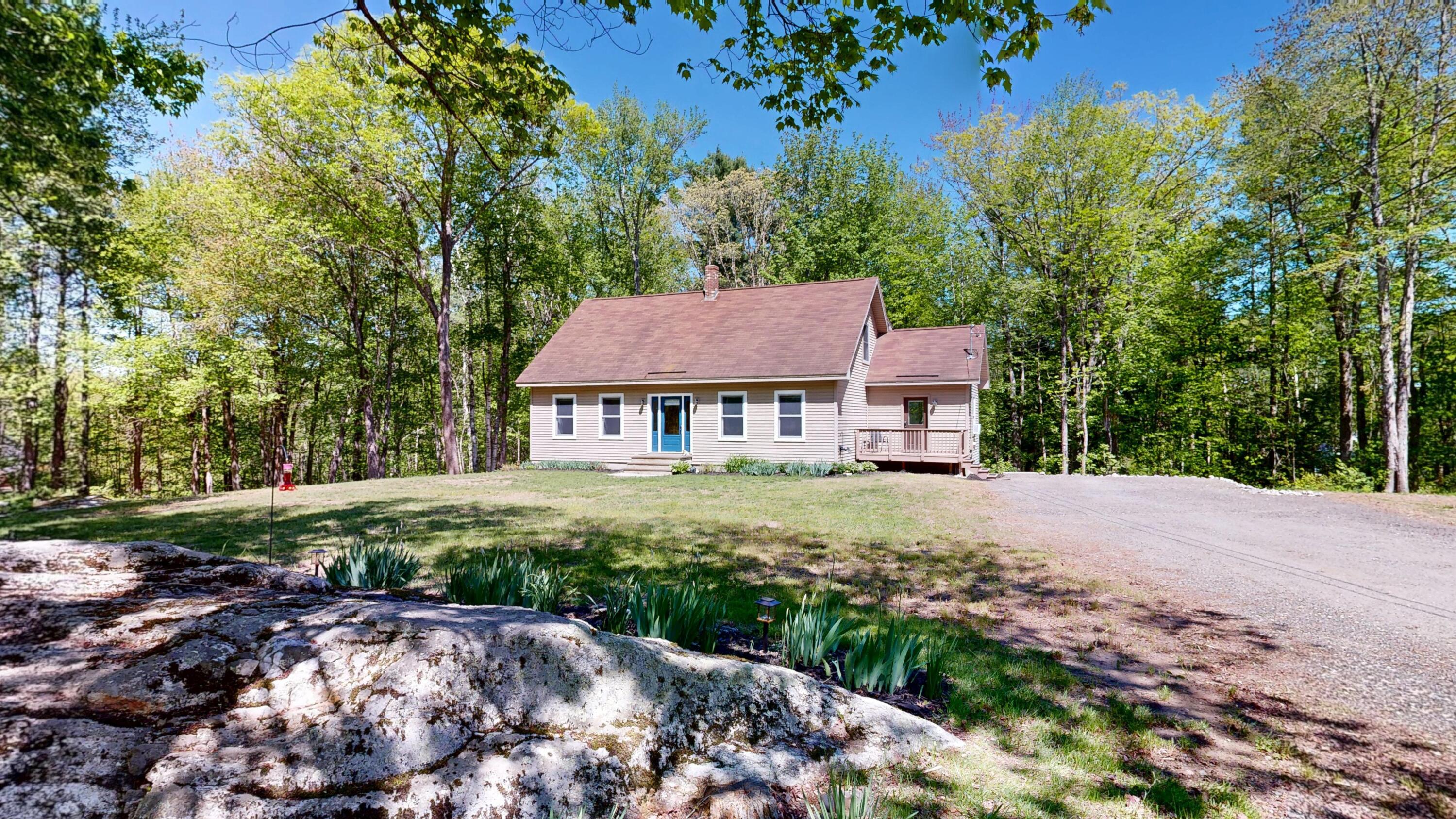 671 Meadow Rd., Topsham