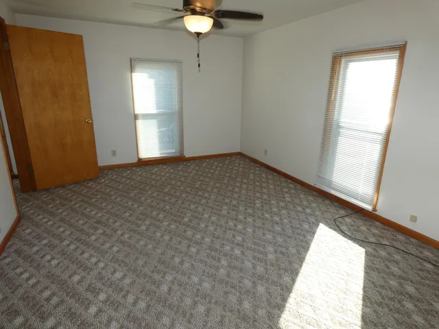 $750 | 137 North Wacouta Avenue, Prairie du Chien, WI 53821