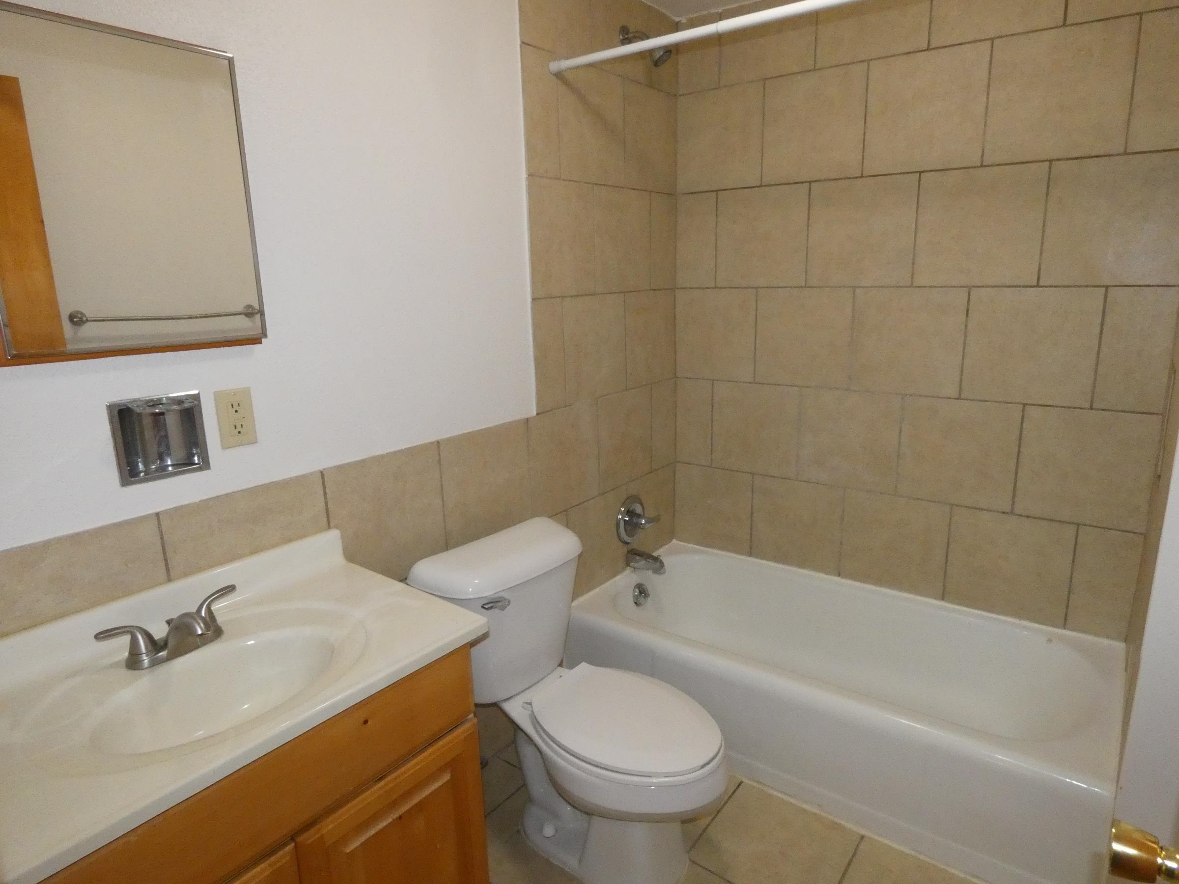 137 North Wacouta Avenue Prairie du Chien, WI 53821 - Photo 9 of 15