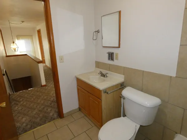 $750 | 137 North Wacouta Avenue, Prairie du Chien, WI 53821