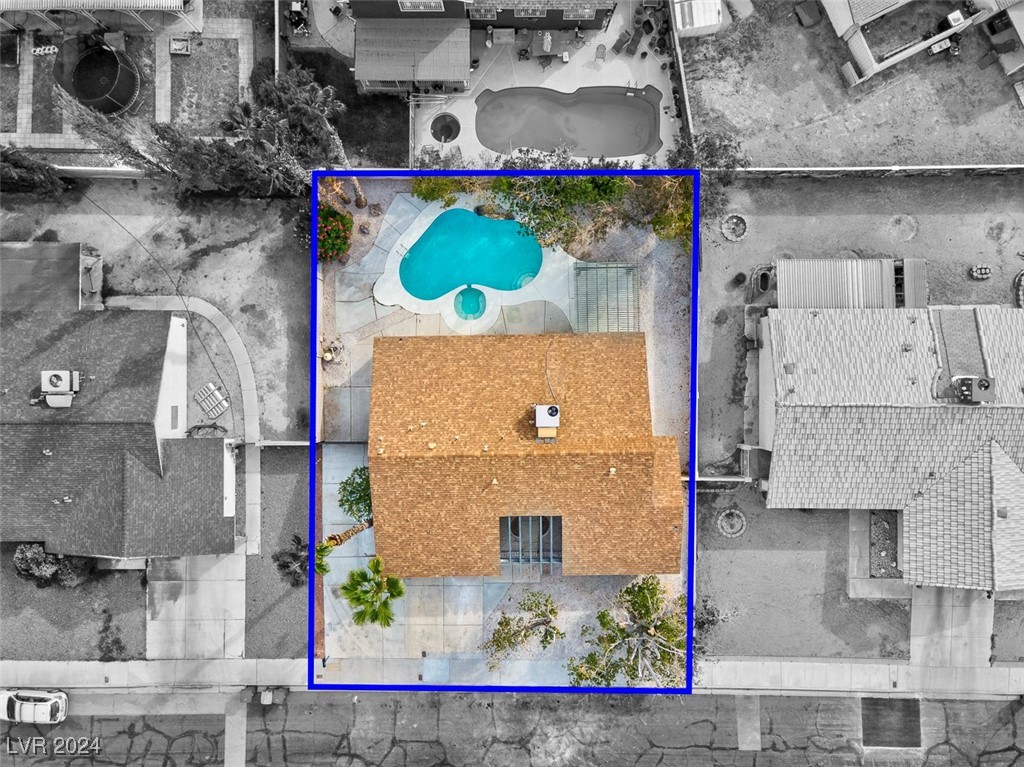 5151 Golden Spring Avenue Las Vegas, NV 89146 - Photo 2 of 13