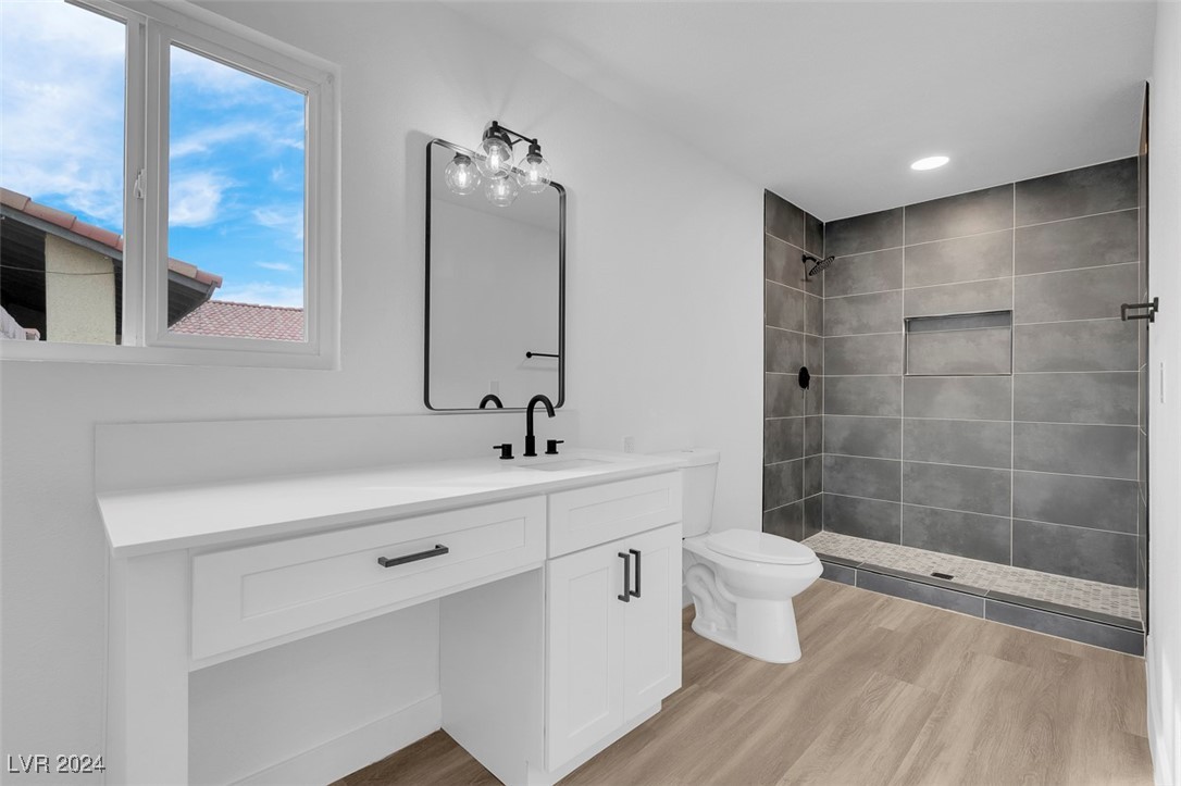 5151 Golden Spring Avenue Las Vegas, NV 89146 - Photo 8 of 13