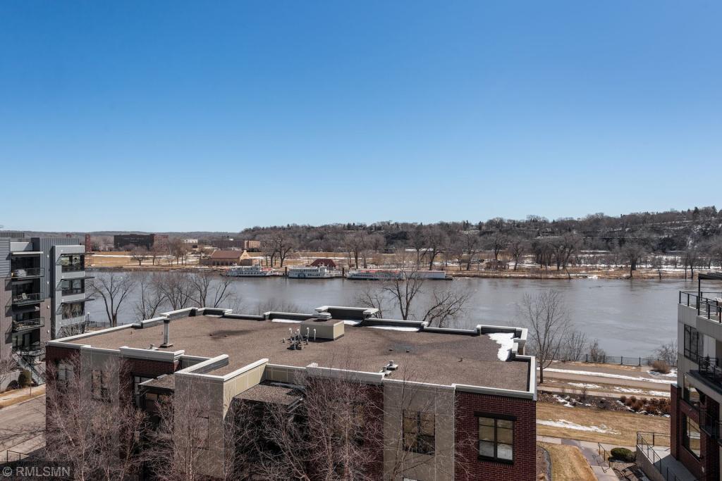 312 Spring Street, Unit 406 St. Paul, MN 55102 - Photo 2 of 26