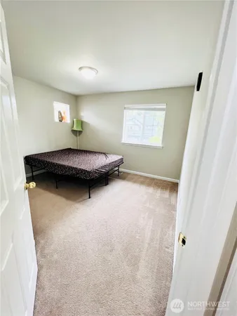 $4,299 | 11427 40th Drive Southeast, Everett, WA 98208
