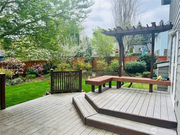 $4,299 | 11427 40th Drive Southeast, Everett, WA 98208