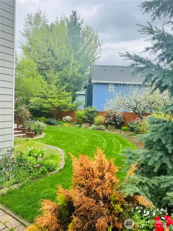 $4,299 | 11427 40th Drive Southeast, Everett, WA 98208