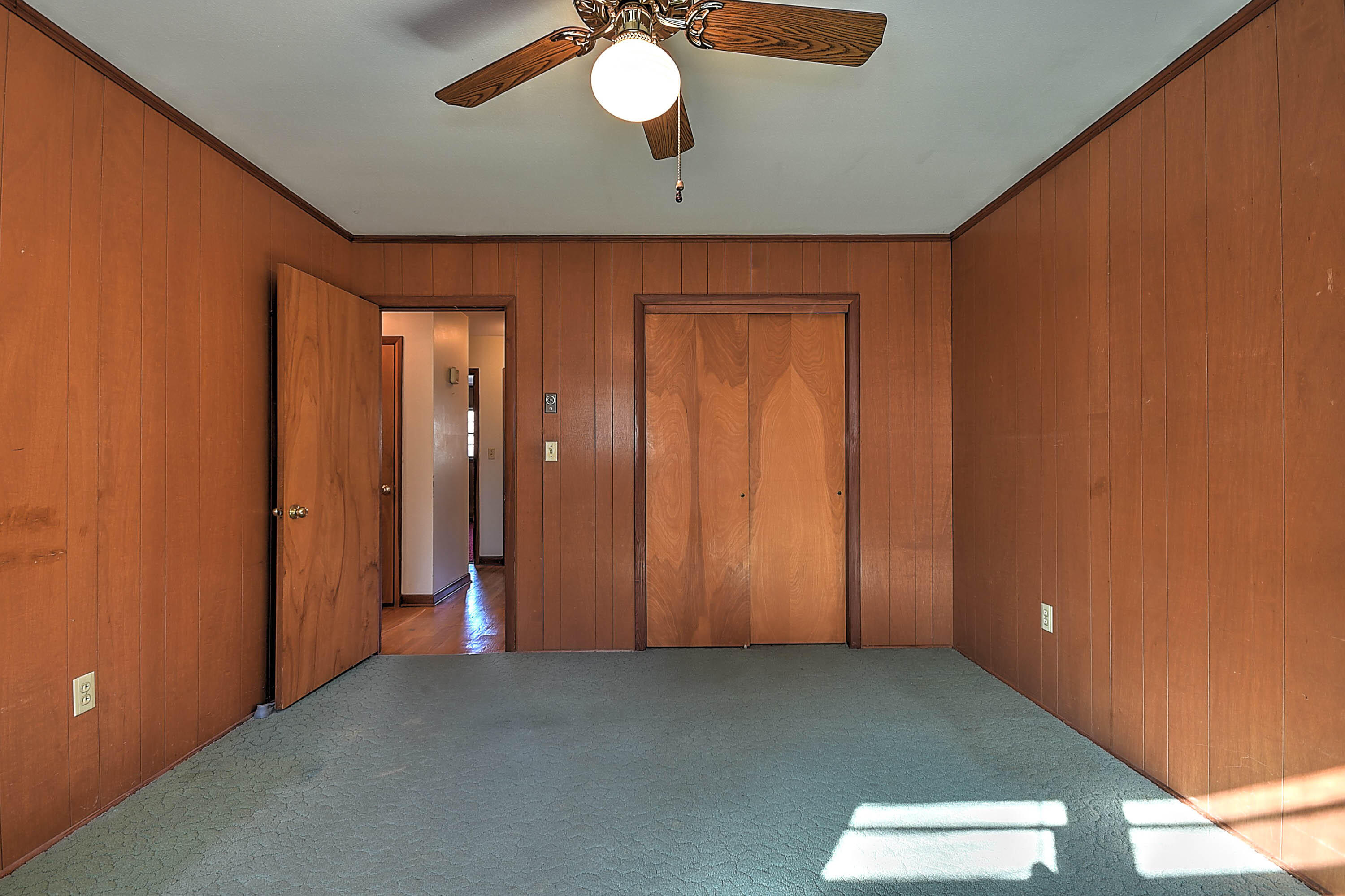 748 Old Jonesboro Road Bristol, TN 37620 - Photo 25 of 42 Old Jboro-21