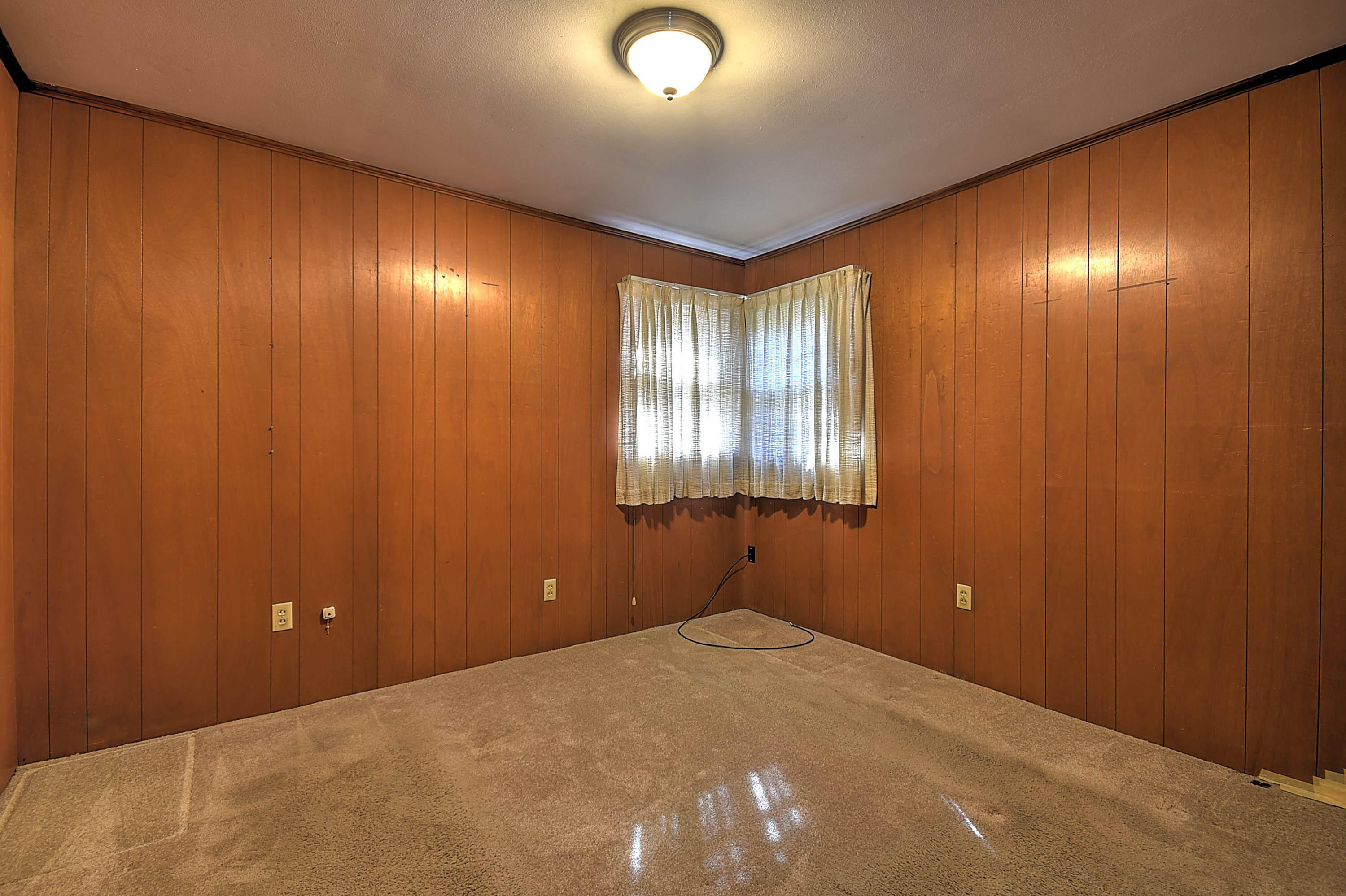 748 Old Jonesboro Road Bristol, TN 37620 - Photo 29 of 42 Old Jboro-25