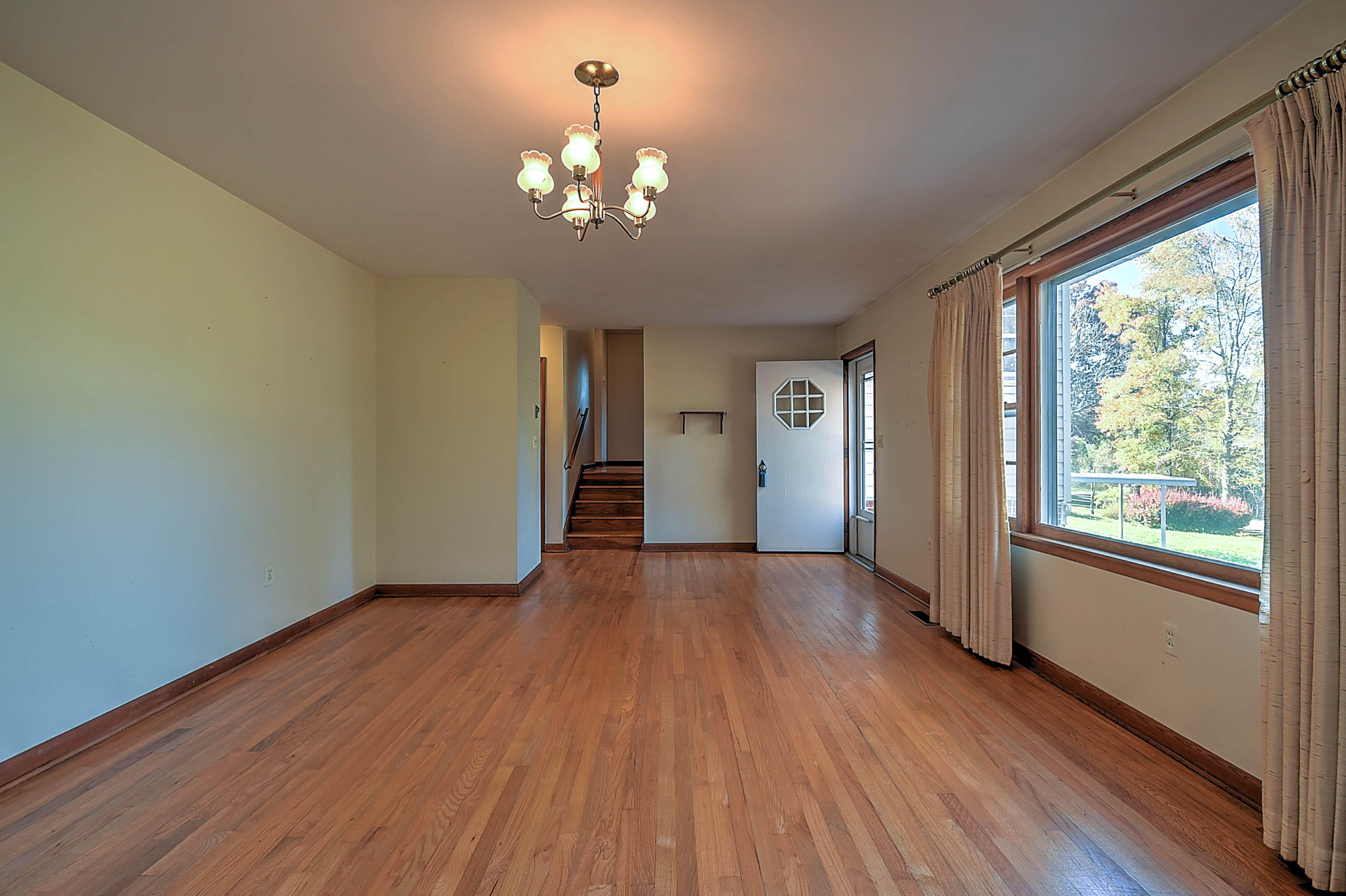 748 Old Jonesboro Road Bristol, TN 37620 - Photo 8 of 42 Old Jboro-7