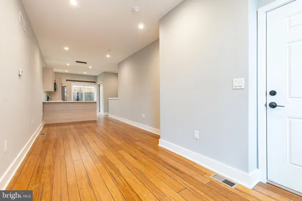 $2,150 | 2821 Livingston Street, Unit 1, Philadelphia, PA 19134