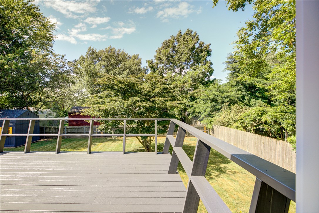 22 Reardon Drive Middletown, RI 02842 - Photo 11 of 42