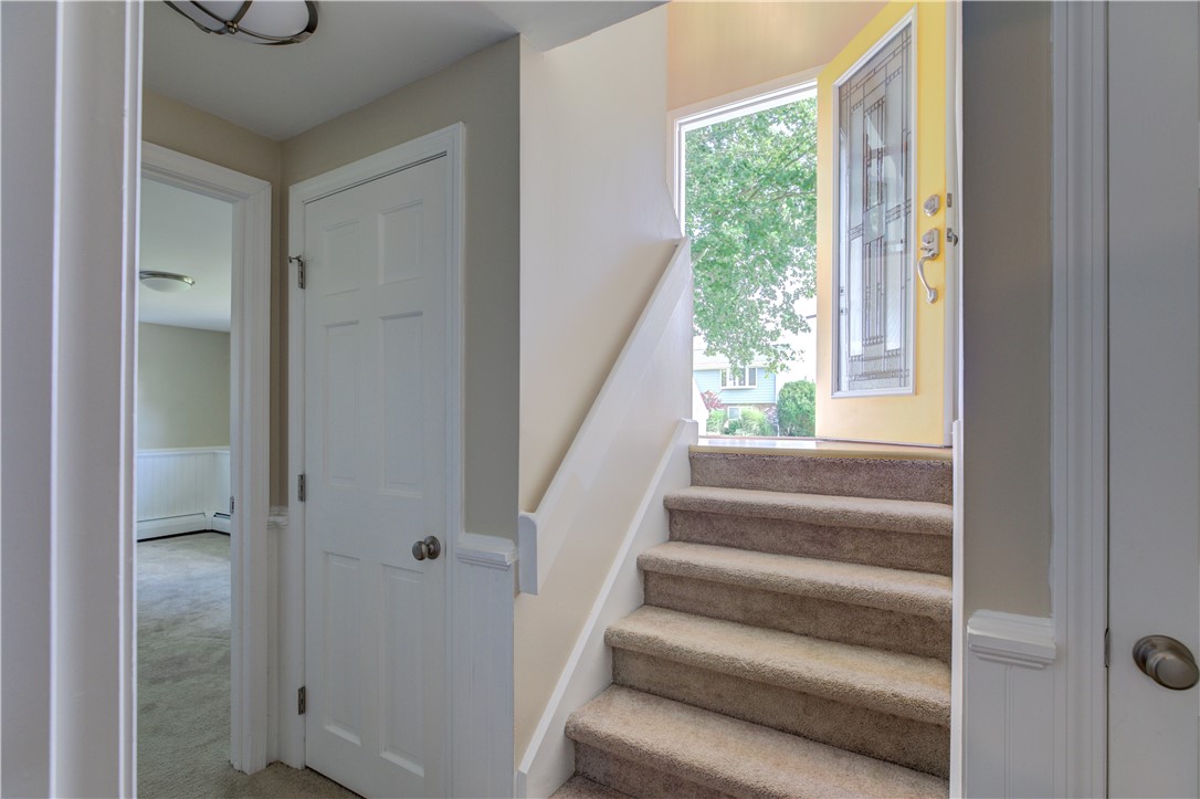 22 Reardon Drive Middletown, RI 02842 - Photo 27 of 42